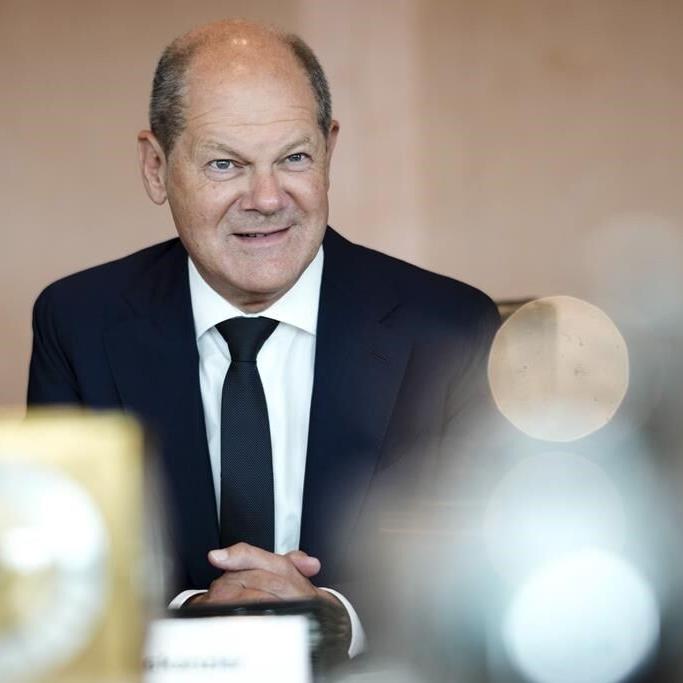 Germany's Scholz vows a quick resolution to his coalition government's latest standoff